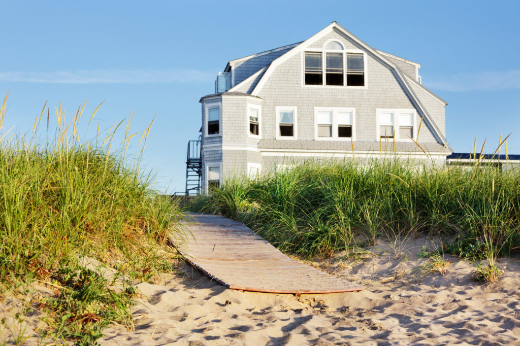 Things to Consider When Buying a Vacation Home