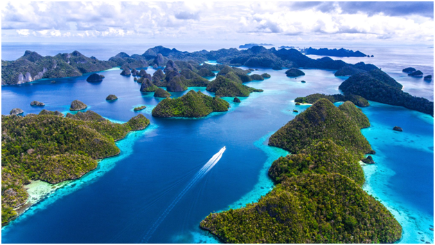 The 5 Most Beautiful Beaches in Raja Ampat You Must Visit