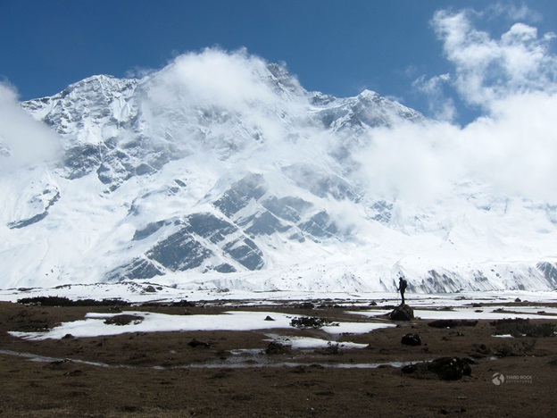 On the way to manaslu