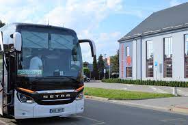 Charter Buses Services And Amenities That Are Essential