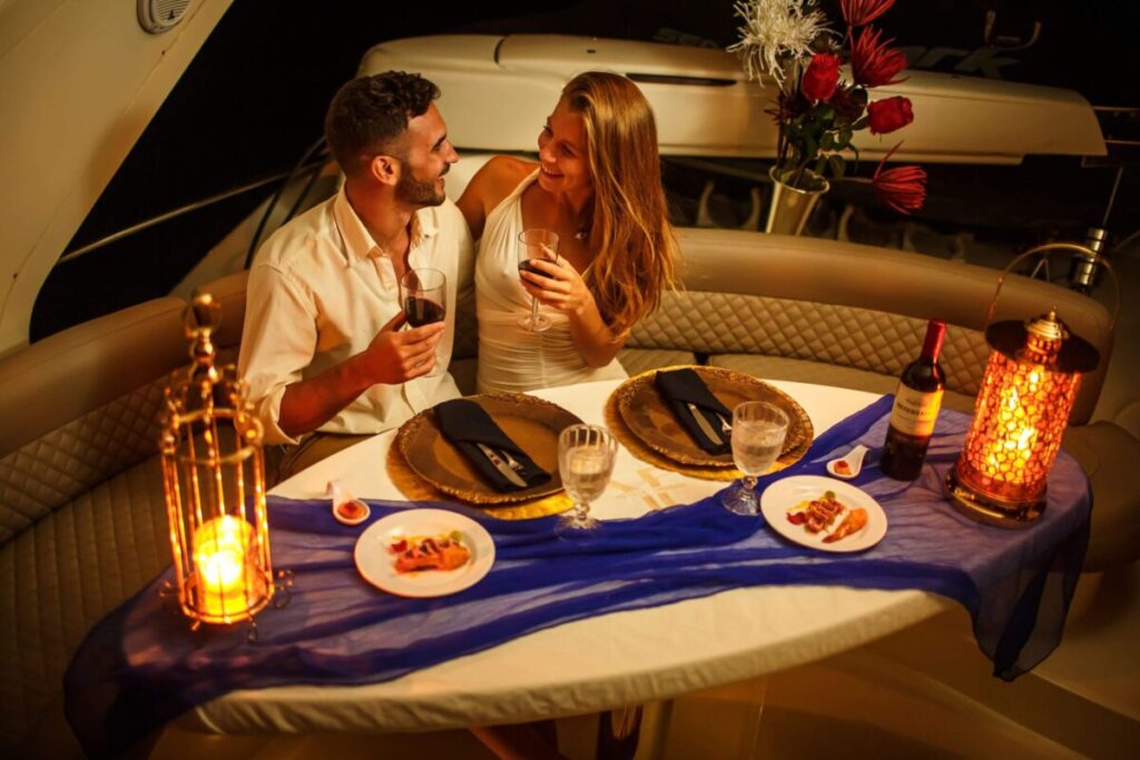 How to Arrange a Romantic Dinner on a Yacht in Tenerife?