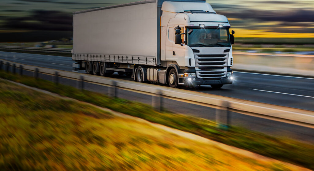 Choosing Trucking Transportation Services for Efficient Freight Delivery
