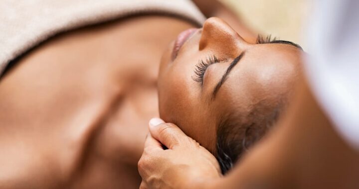 Choosing the Perfect Massage Intensity for Your Corporate Travel Comfort
