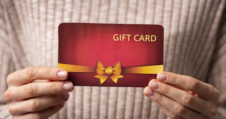 Are gift cards a good way to enhance seasonal promotions and sales?